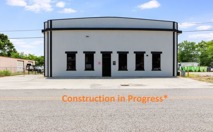 Pictures of Industrial property located at 307 Industrial Pkwy, Lafayette, LA 70508 for lease - image #1