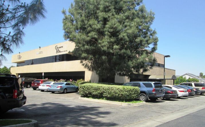 Pictures of Office property located at 16933 Parthenia St, Los Angeles, CA 91343 for lease - image #1
