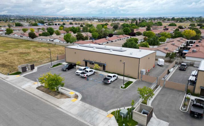Pictures of Industrial property located at 709 Workman St, Bakersfield, CA 93307 for lease - image #1