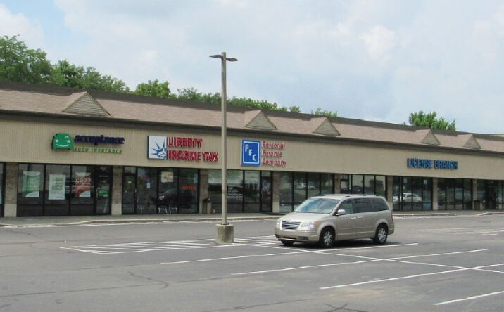Pictures of Retail property located at 8330 N Michigan Rd, Indianapolis, IN 46268 for lease - image #1