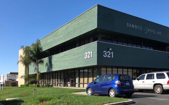 Pictures of Office property located at 321 N Aviador St, Camarillo, CA 93010 for lease - image #1