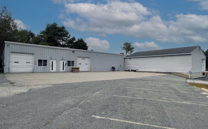 Pictures of Industrial property located at 999 Roosevelt Trail, Windham, ME 04062 for sales - image #1