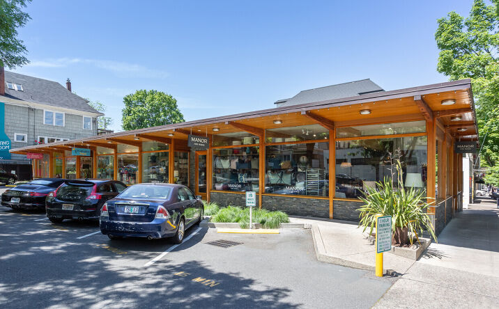 Pictures of Retail property located at 2305 NW Kearney St, Portland, OR 97210 for lease - image #1