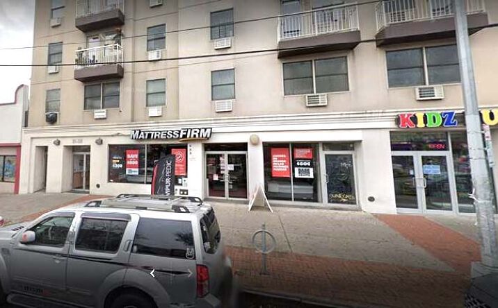 Pictures of Retail property located at 38-39 Junction Blvd, New York, NY 11368 for lease - image #1