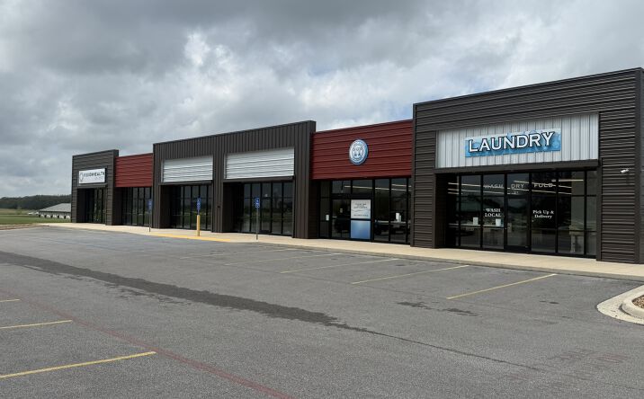 Pictures of Retail property located at 911 W Center St, Rogersville, MO 65742 for lease - image #1
