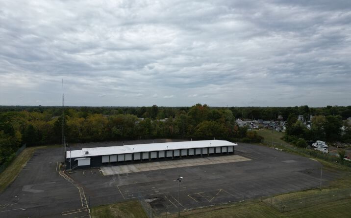 Pictures of Industrial property located at 750 County Line Rd, Line Lexington, PA 18915 for sales - image #1