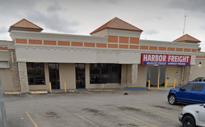 Pictures of Retail property located at 3923 Kell E Blvd, Wichita Falls, TX 76308 for lease - image #1