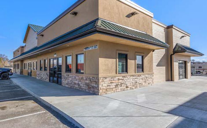 Pictures of Retail, Office, Restaurant property located at 7 N 4th St W, Homedale, ID 83628 for lease - image #1