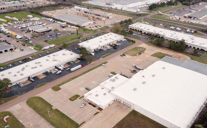Pictures of Industrial property located at 199 Interstate Dr, Richland, MS 39218 for lease - image #1