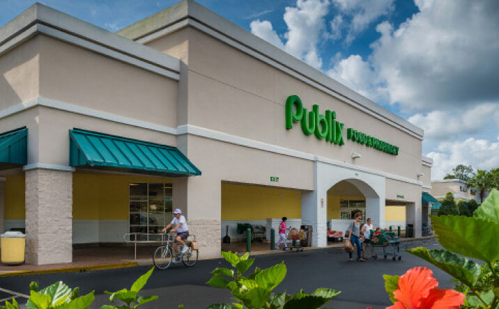 Pictures of Retail, Special Purpose property located at 915 Doyle Rd, Deltona, FL 32725 for lease - image #1