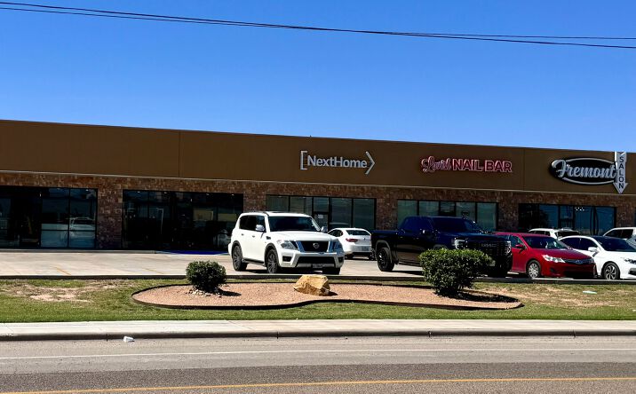 Pictures of Retail, Office, Restaurant property located at 6309 66th St, Lubbock, TX 79424 for lease - image #1