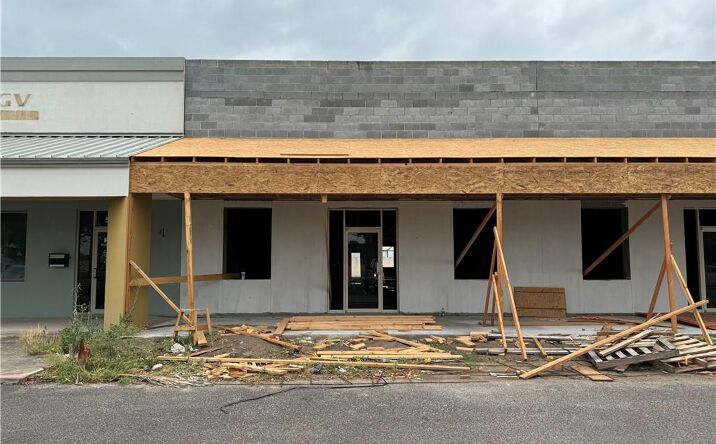 Pictures of Land property located at 5205 S Mccoll Road, Edinburg, TX 78539 for lease - image #1