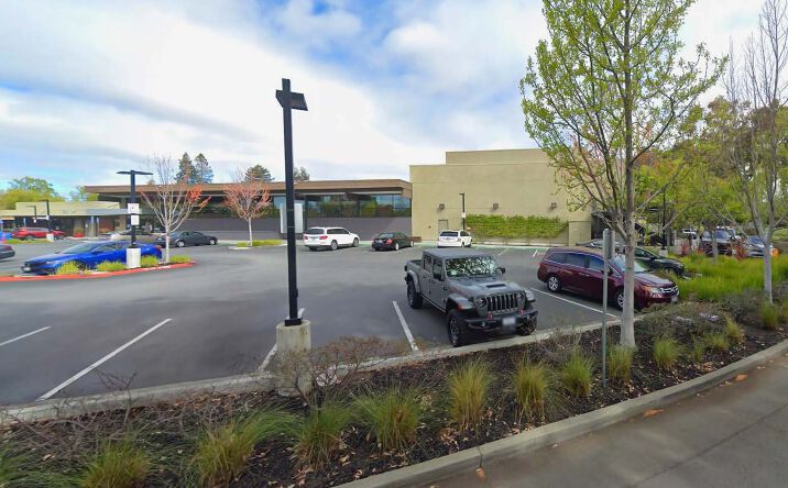 Pictures of Retail property located at 2170 W Bayshore Rd, Palo Alto, CA 94303 for sales - image #1