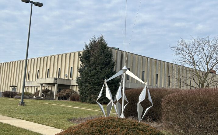 Pictures of Industrial property located at 1062 MacArthur Rd, Reading, PA 19605 for lease - image #1