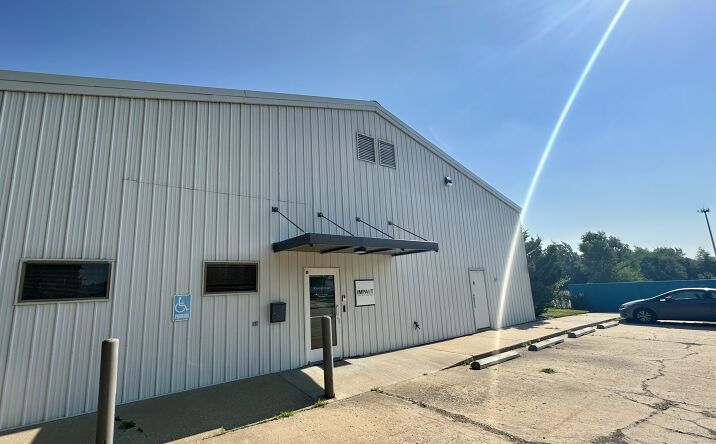 Pictures of Office property located at 1919 Delaware St, Lawrence, KS 66046 for lease - image #1
