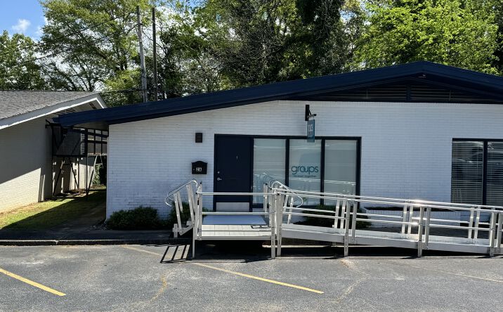 Pictures of Office property located at 413 Vardry St, Greenville, SC 29601 for lease - image #1
