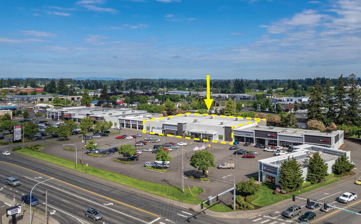 Pictures of Retail property located at 11808 NE Fourth Plain Blvd, Vancouver, WA 98682 for lease - image #1