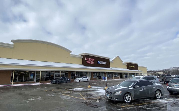 Pictures of Retail property located at 22300 Governors Hwy, Richton Park, IL 60471 for lease - image #1
