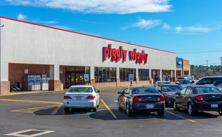 Pictures of Retail property located at 1011 Broad St, Sumter, SC 29150 for sales - image #1