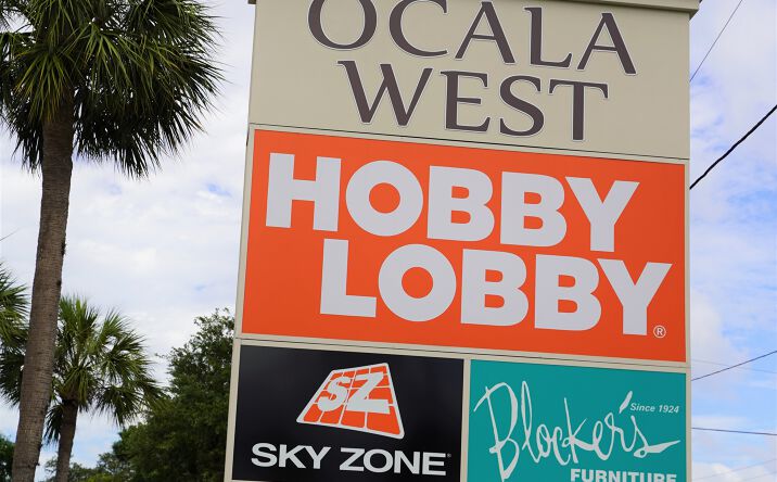 Pictures of Retail property located at 2400 SW College Rd, Ocala, FL 34471 for lease - image #1