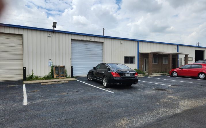 Pictures of Industrial property located at 1617 Peach Leaf St, Houston, TX 77039 for lease - image #1