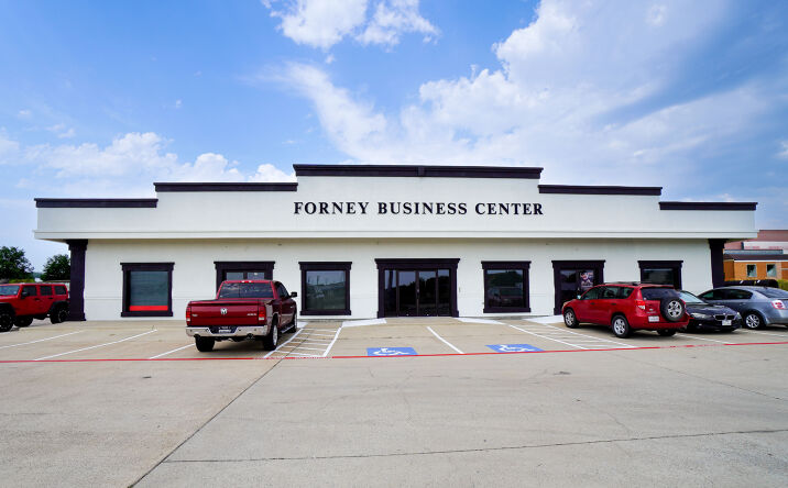 Pictures of Office property located at 205 E US Hwy 80, Forney, TX 75126 for lease - image #1