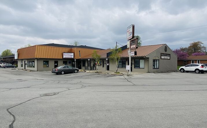 Pictures of Retail, Office property located at 600 Park Plaza Dr, Owensboro, KY 42301 for lease - image #1