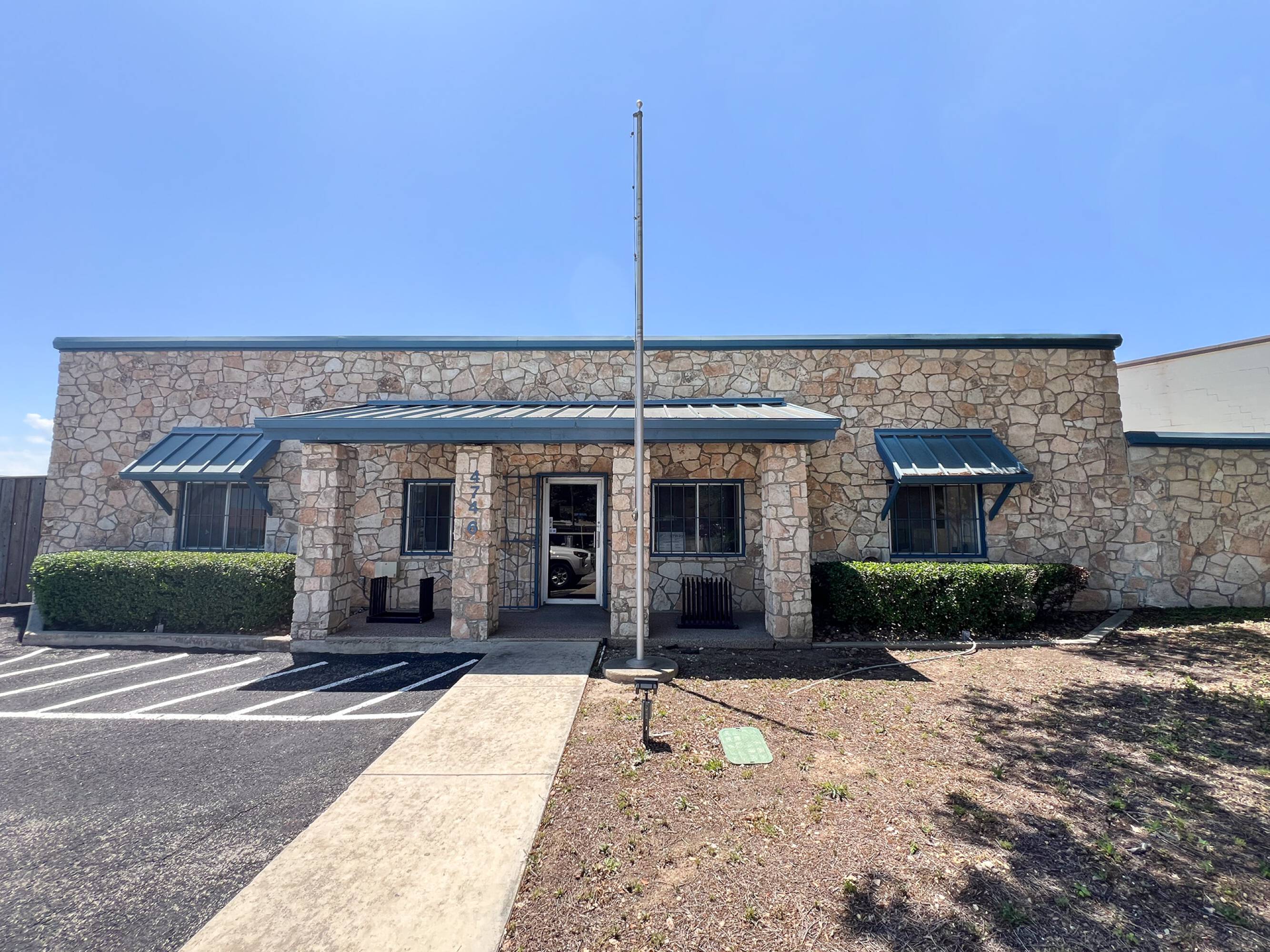 4746 College Park, San Antonio, TX 78249