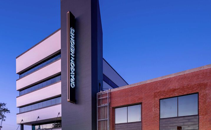 Pictures of Office property located at 1422 E Grayson St, San Antonio, TX 78208 for lease - image #1