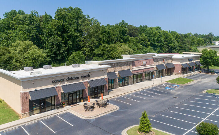 Pictures of Retail property located at 3560 Browns Bridge Rd, Cumming, GA 30028 for lease - image #1