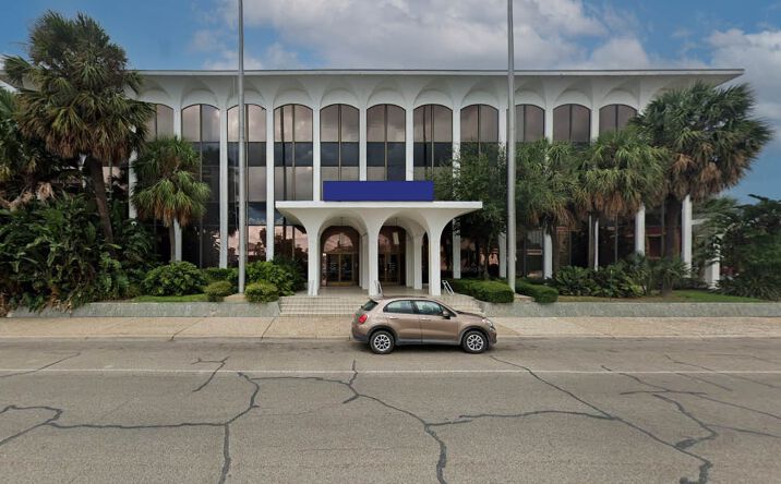 Pictures of Retail property located at 115 E Van Buren Ave, Harlingen, TX 78550 for lease - image #1