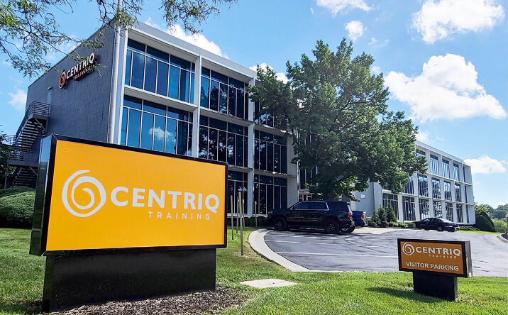Pictures of Office property located at 1740 W 92 St, KCMO, MO 64114 for lease - image #1