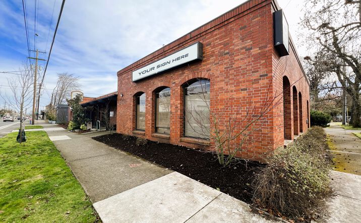 Pictures of Office property located at 3332 N Lombard St Suite C, Portland, OR 97217 for lease - image #1