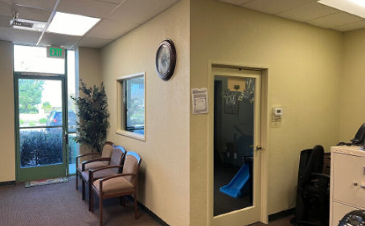 Pictures of Retail, Office property located at 600 Central Ave, Lake Elsinore, CA 92530 for lease - image #1