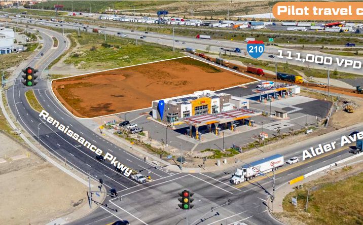 Pictures of Land property located at 1944 N Alder Ave, Rialto, CA 92376 for lease - image #1