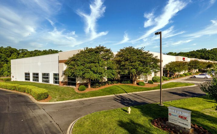 Pictures of Industrial property located at 2915 Whitehall Park Dr, Charlotte, NC 28273 for lease - image #1