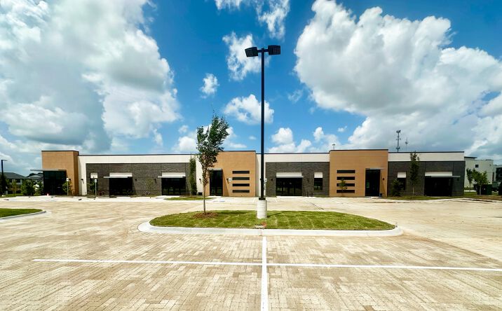 Pictures of Office property located at Rogers, AR, Rogers, AR 72758 for lease - image #1