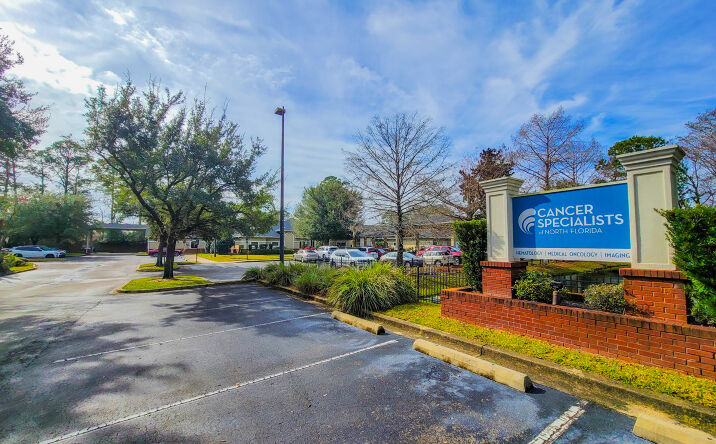 Pictures of Office property located at 5742 Booth Rd, Jacksonville, FL 32207 for lease - image #1