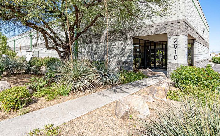 Pictures of Retail, Office, Industrial property located at 2910 E Chambers St, Phoenix, AZ 85040 for lease - image #1