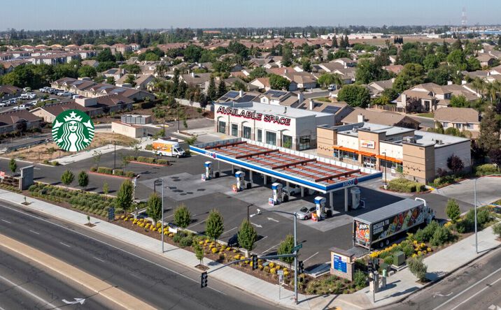 Pictures of Retail property located at 4371 W Bullard Ave, Fresno, CA 93722 for lease - image #1