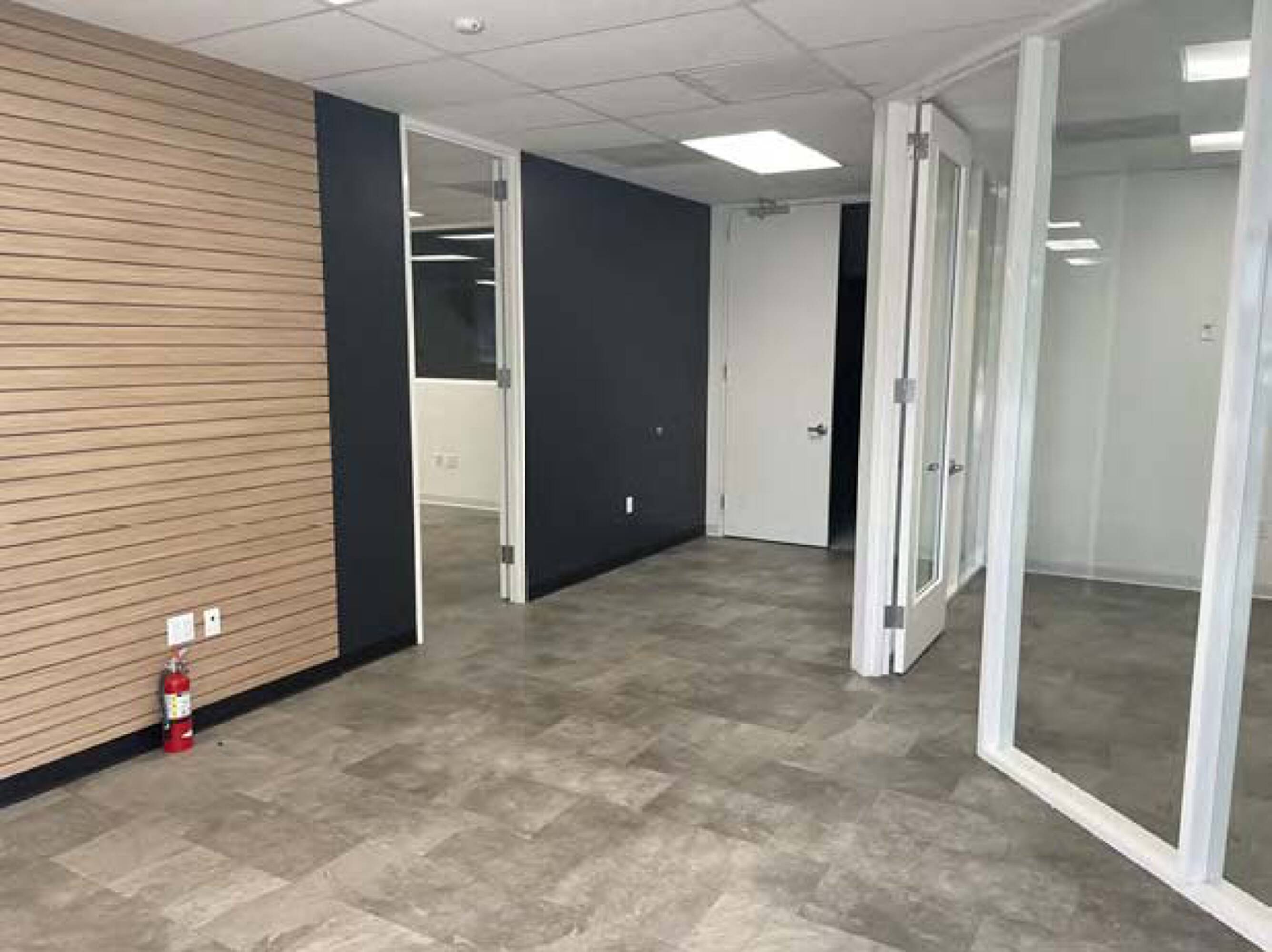 Iah Humble Business Center