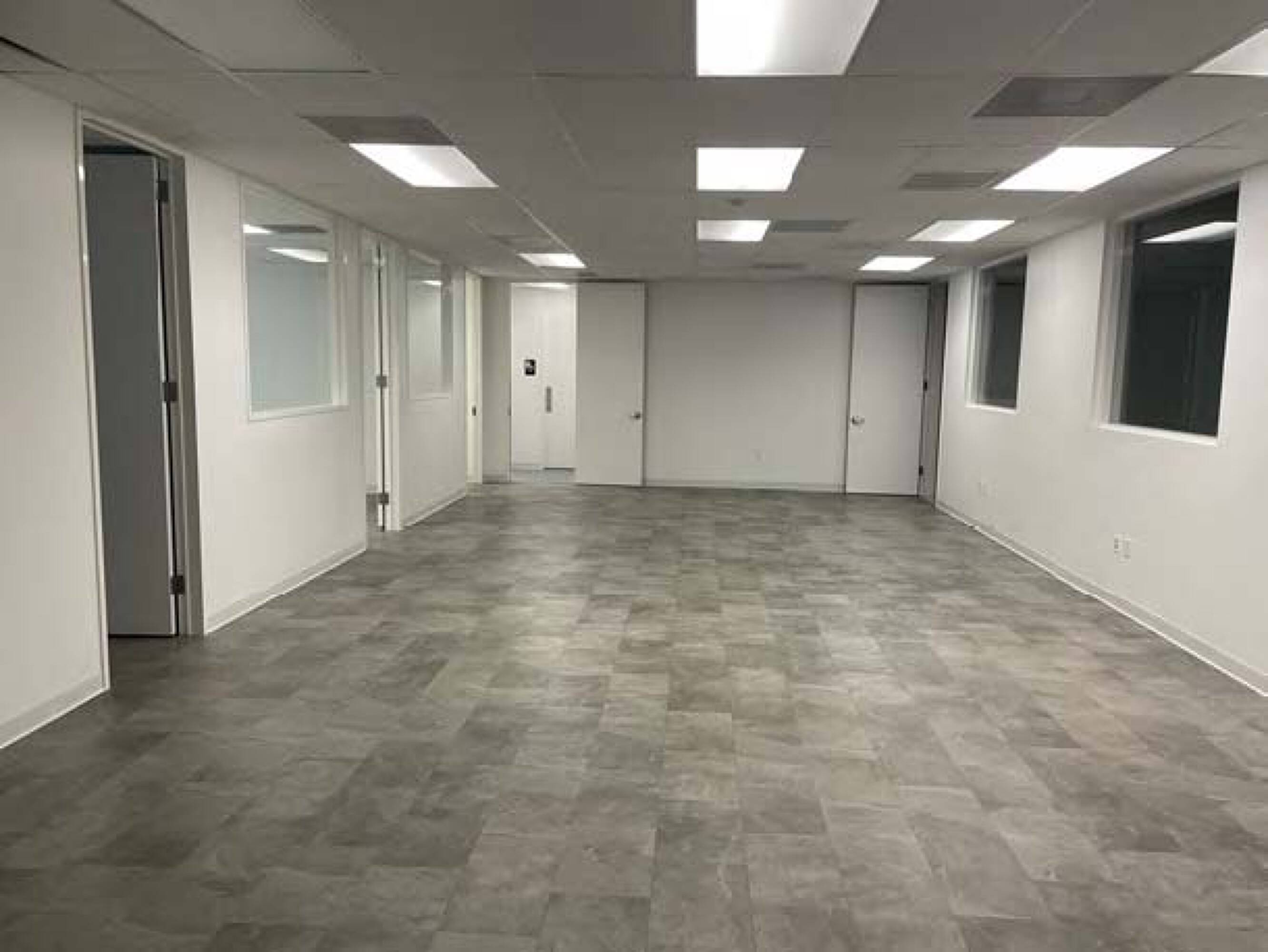 Iah Humble Business Center