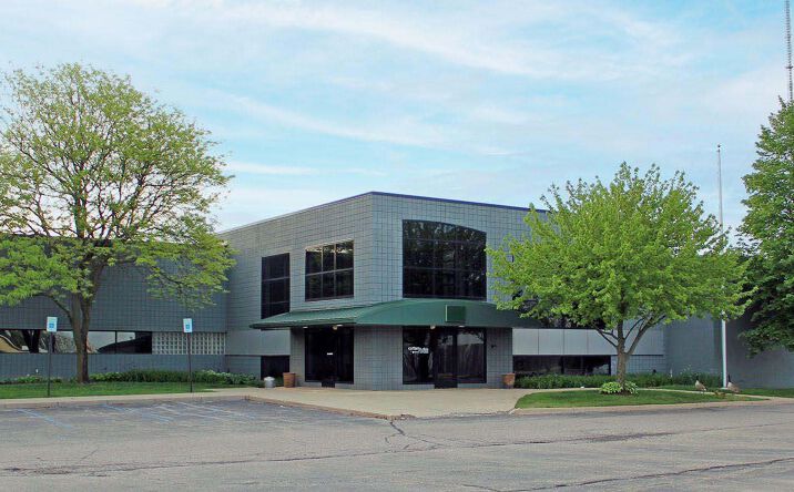 Pictures of Office property located at 13250 - 13320 Northend Ave, Oak Park, MI 48237 for lease - image #1