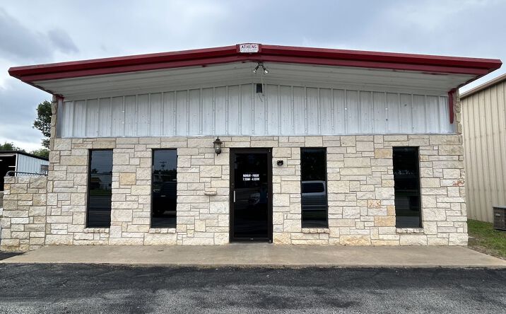 Pictures of Industrial property located at 5424 W Oak St, Palestine, TX 75801 for lease - image #1