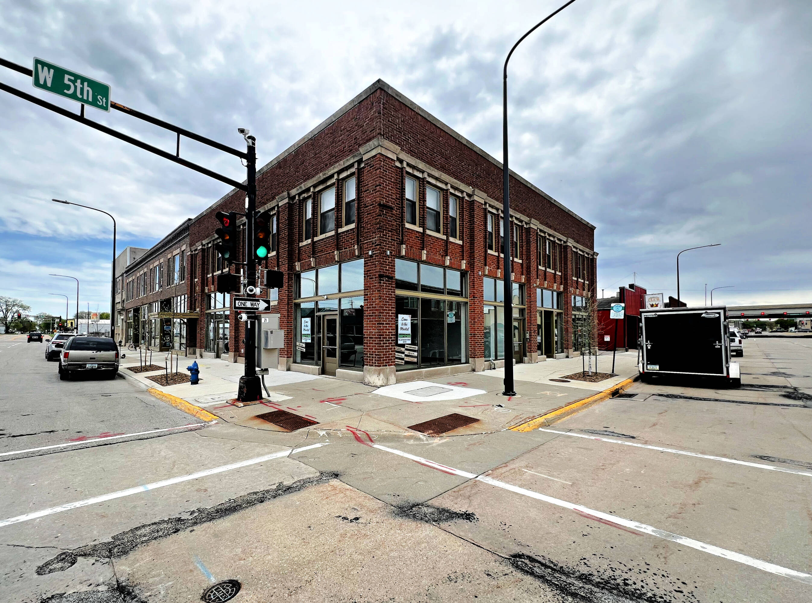 700 Jefferson St, Waterloo, IA 50701