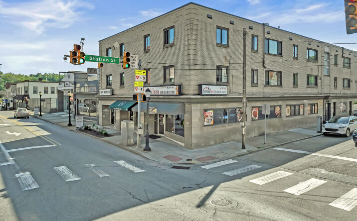 Pictures of Restaurant property located at 500 Washington Ave, Bridgeville, PA 15017 for lease - image #1