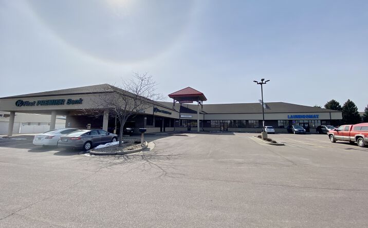 Pictures of Retail, Office property located at 6701 W 41st St, Sioux Falls, SD 57106 for lease - image #1