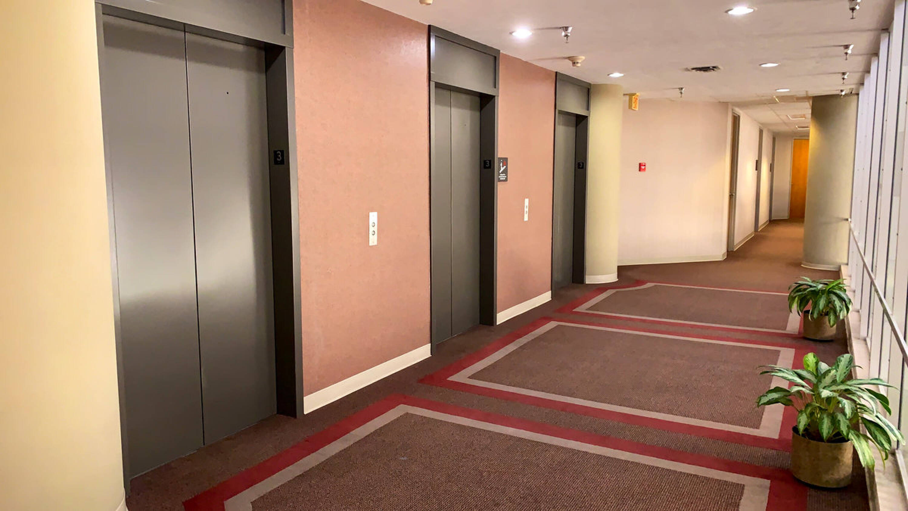 910 Pierremont Rd, Shreveport, LA 71106