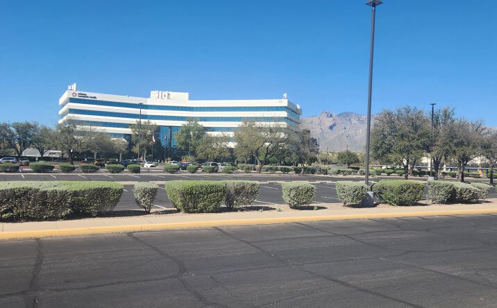 Pictures of Office property located at 333 E Wetmore Rd, Suite 325 & Suite 335, Tucson, AZ 85705 for lease - image #1