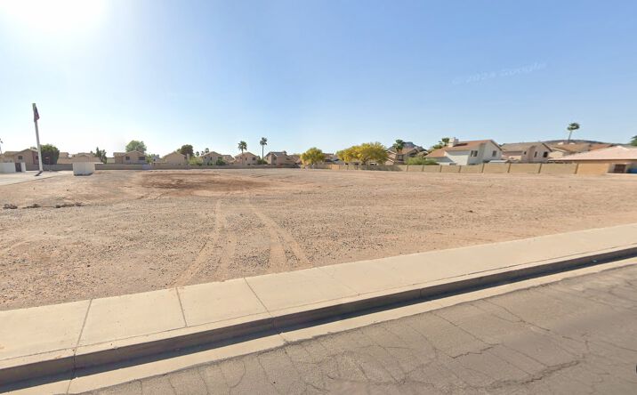 Pictures of Land property located at 4102 W Union Hills Dr, Glendale, AZ 85308 for lease - image #1
